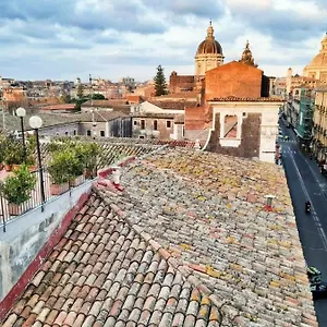 https://biscari.taorminaitalyhotels.com